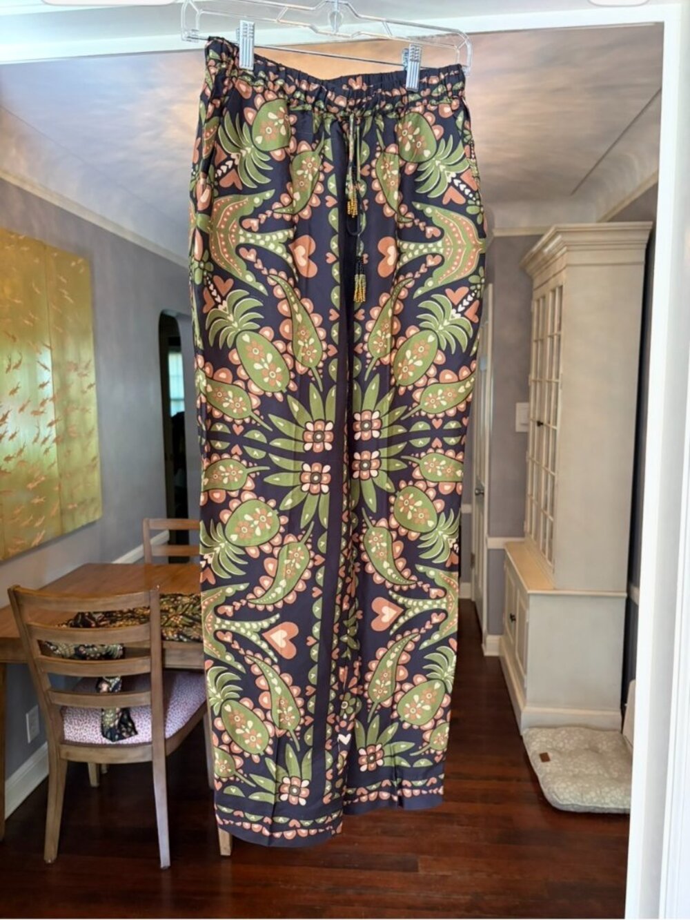 NWT (Other) Farm Rio Paisley Print Satin Tapered Pants in Black/Orange/Green. XS - Picture 13 of 15